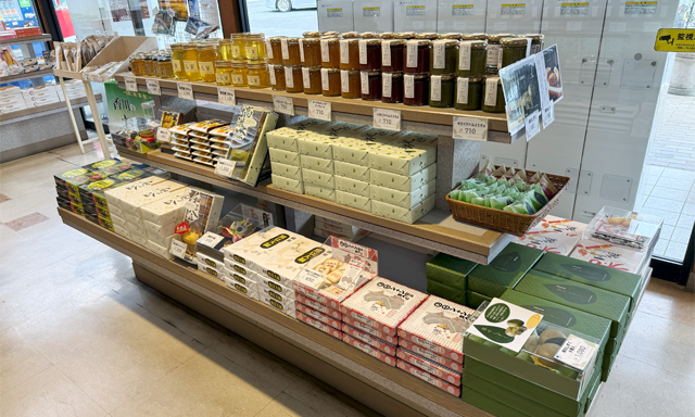 香川県三豊市/道の駅ふれあいパークみの/喫茶タイム/物産館